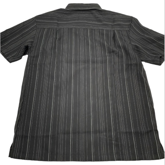 Swiss Alps Short Sleeve Button Down Shirt Size Medium - Picture 4 of 9